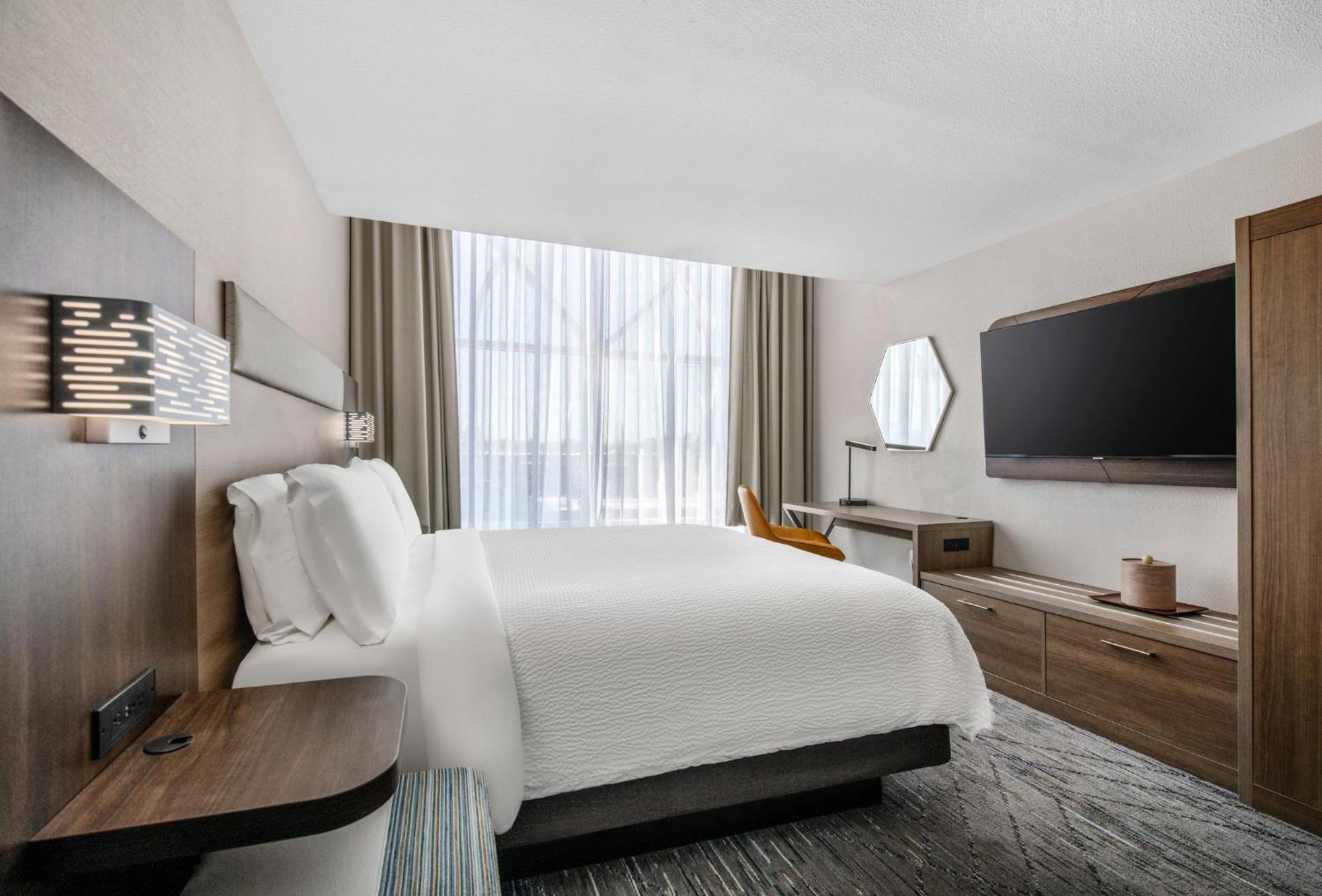 Holiday Inn Express San Diego - Sorrento Valley By Ihg Экстерьер фото