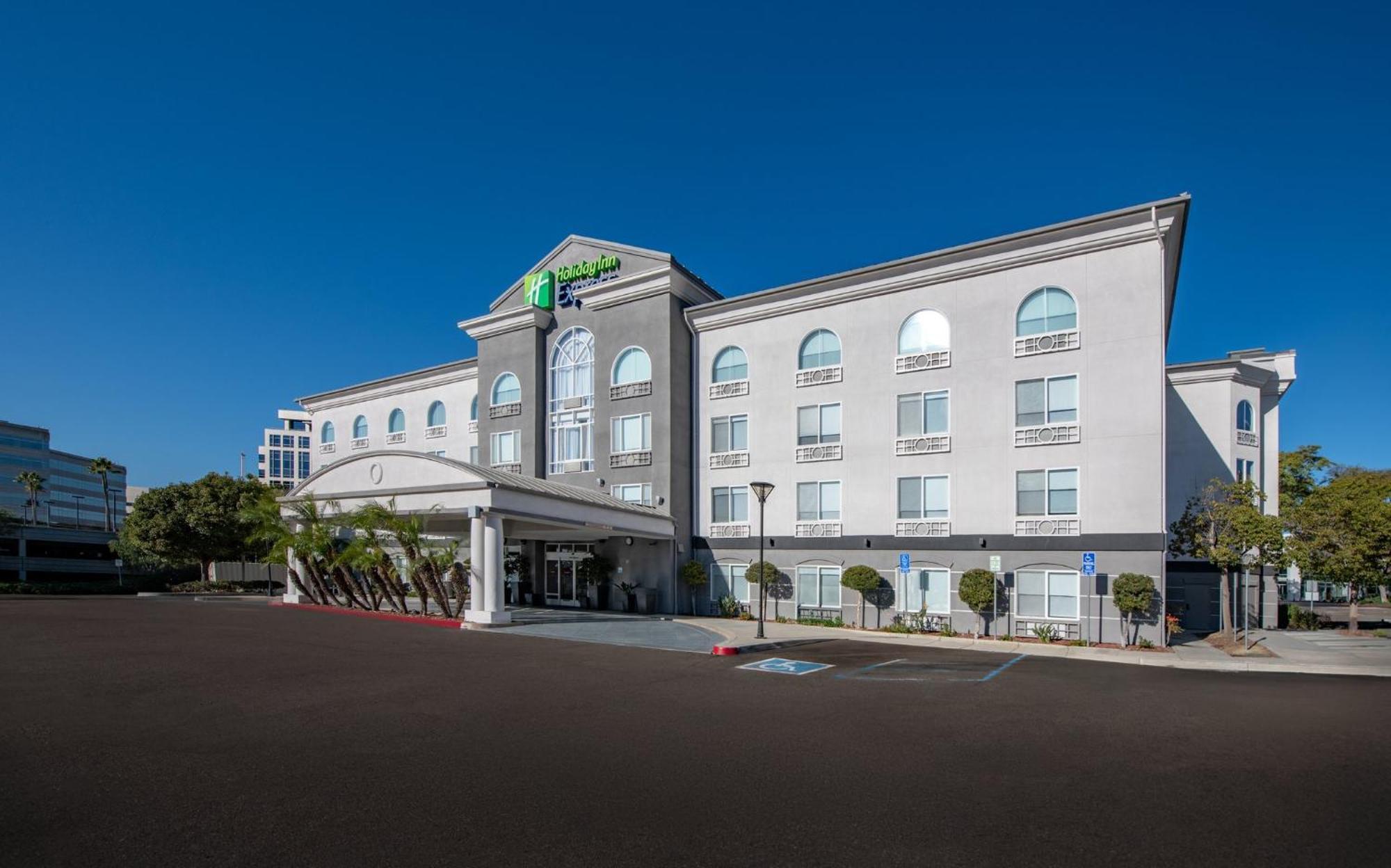 Holiday Inn Express San Diego - Sorrento Valley By Ihg Экстерьер фото